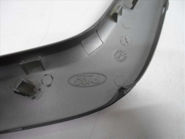 Ford Fiesta Ön Sol Kapı Kolu Bandı (Füme) 8A61-A24185-BC CP (H-F-120)