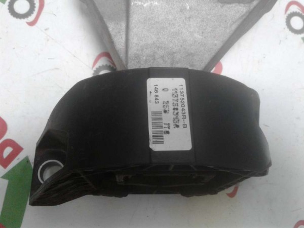 Dacıa Logan 2 Sandero 2 Clio 4 Captur 0,9 Motor Takozu 112844547R CP (M-C-110)