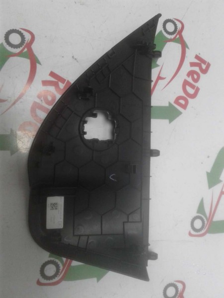 Hyundai İ20 Ön Konsol Torpido Sağ Yan Kapak Sökme 84786-Q0100 84785-Q0100 YP