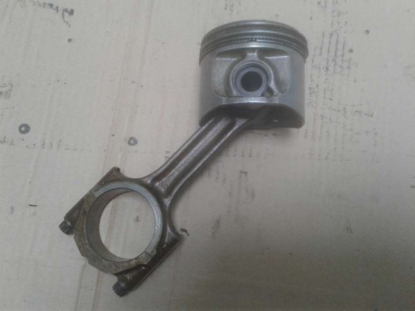 Volvo V70 Piston Segman CP (K-A-120)