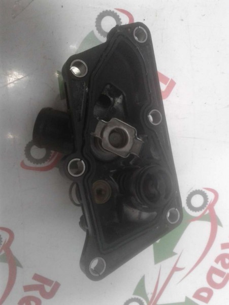 Renault Clio 5 Captur 2 Termostat Kutusu 110616875R / 110610362R CP(L-E-120)