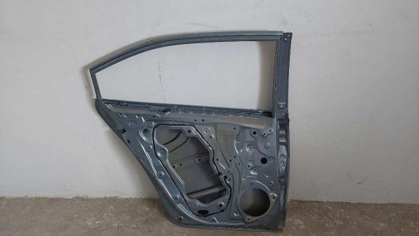 Toyota Corolla Sol Arka Kapı Orjinal CP HP