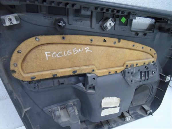 Ford Focus Ön Sağ Kapı Döşemesi Gri 4M51-A23942-C CP