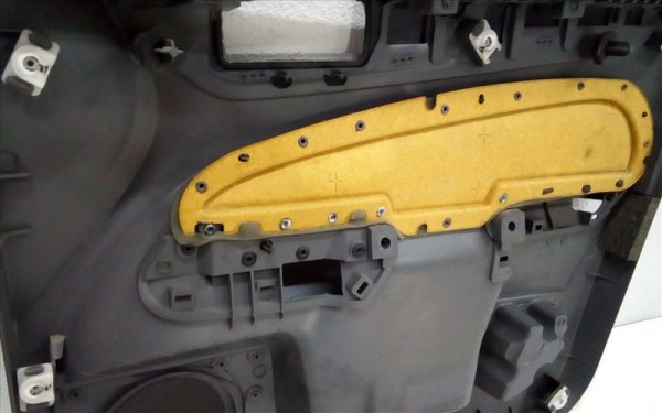 Ford Focus Ön Sol Kapı Döşemesi 4M51-A23943 CP