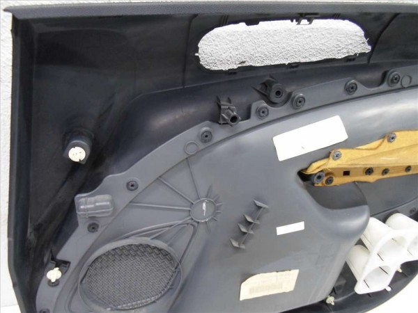 Ford Fiesta Ön Sol Kapı Döşemesi 8A61-A23943-A CP