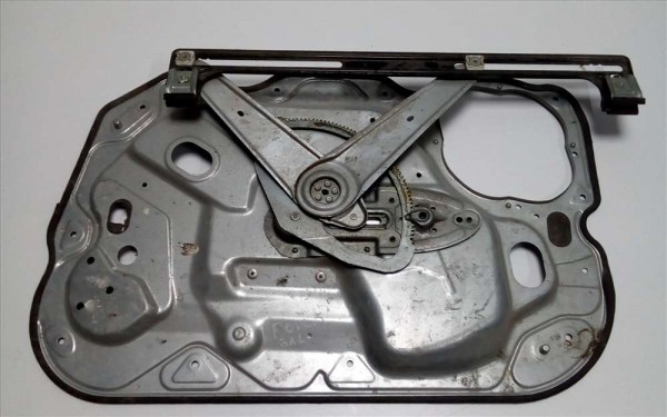 FORD FOCUS 2 KALKAN KAPI İÇ SOL PANEL PAÇALIK VE CAM KİRKOSU 4M51A045H17 CP(L-H-120)