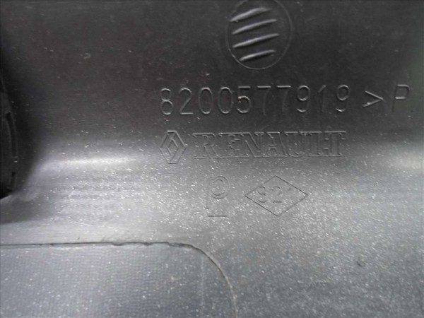 Dacia Sandero Stepway Arka Tampon Bandı Alt Kaplama YP 8200577919(S-A-120)