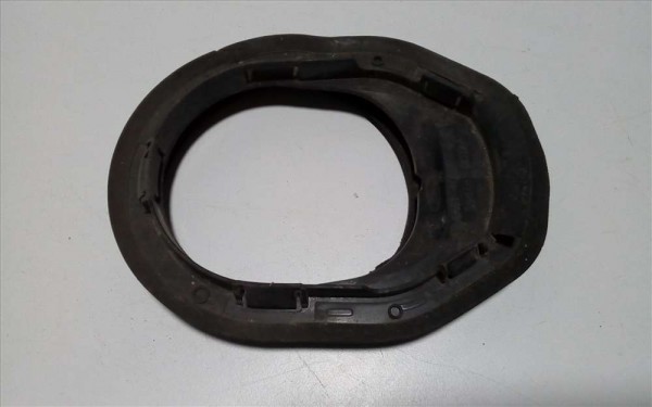 FORD FİESTA CONTA DOLDURMA BORUSU CP 8A61405B84AD(K-G-110)